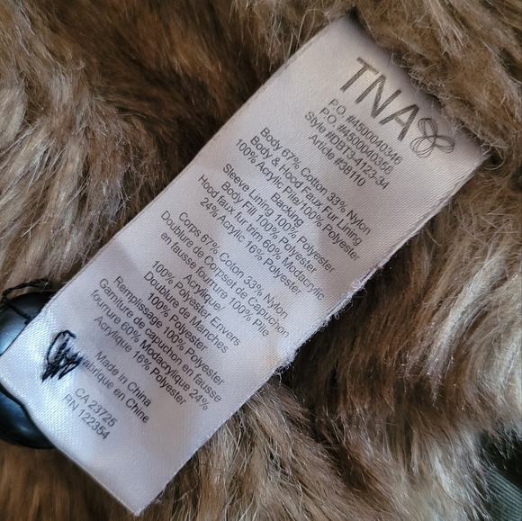 Aritzia TNA Platoon Jacket - Price drop!! - Picture 7 of 14